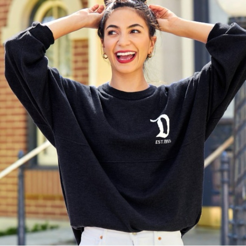Disney WORLD 🌍 Sweater Spirit Jersey